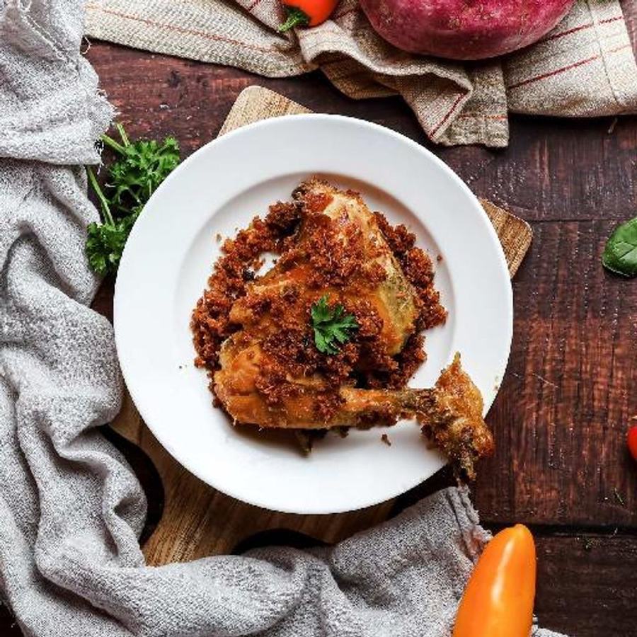 Ayam Kampung Goreng Serundeng